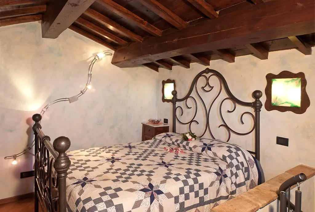 Appartamento Torre del Drago Borgo alla Collina 0*,